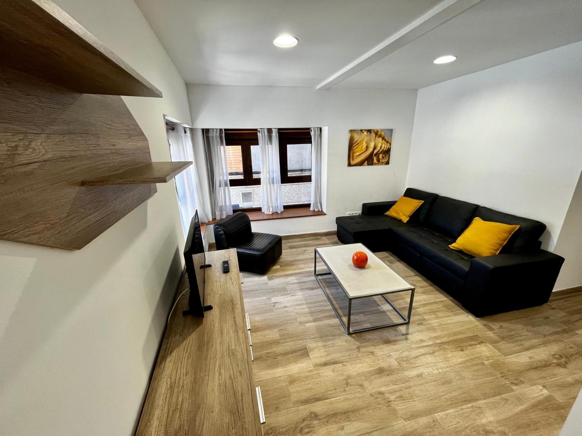 Lotila Flats L'infiestu Apartment *