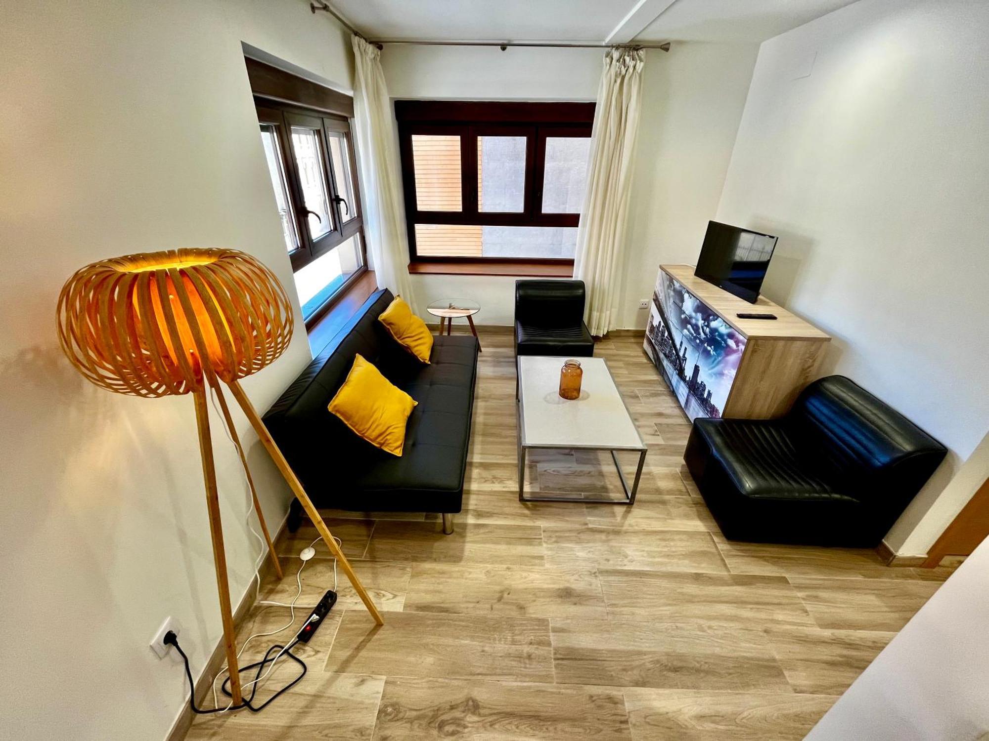 Lotila Flats L'infiestu Apartment Infiesto